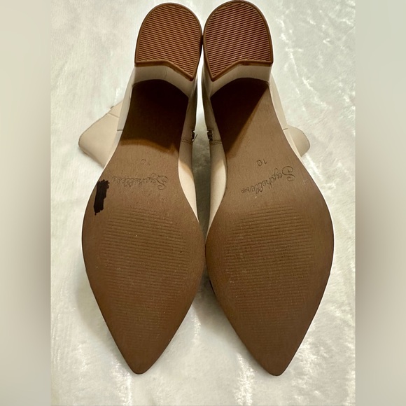 Seychelles No One Like You Off White or Taupe and Black Leather Ankle Boots - 10 - Picture 6 of 6